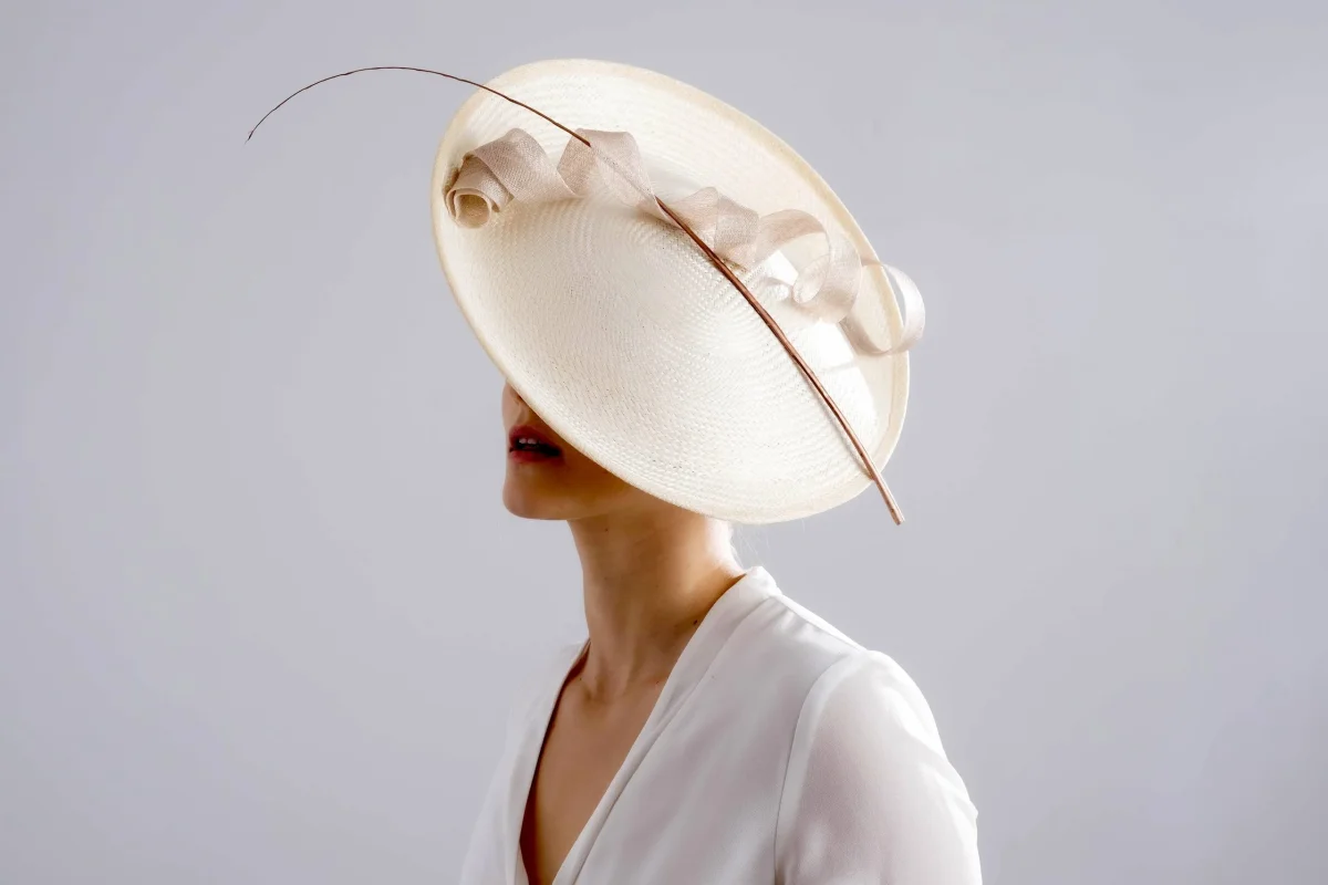 Tocado Bucle beige - Imagen 4