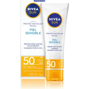 NIVEA Sun Protector Solar Facial Piel Sensible FPS 50 – 50 ml