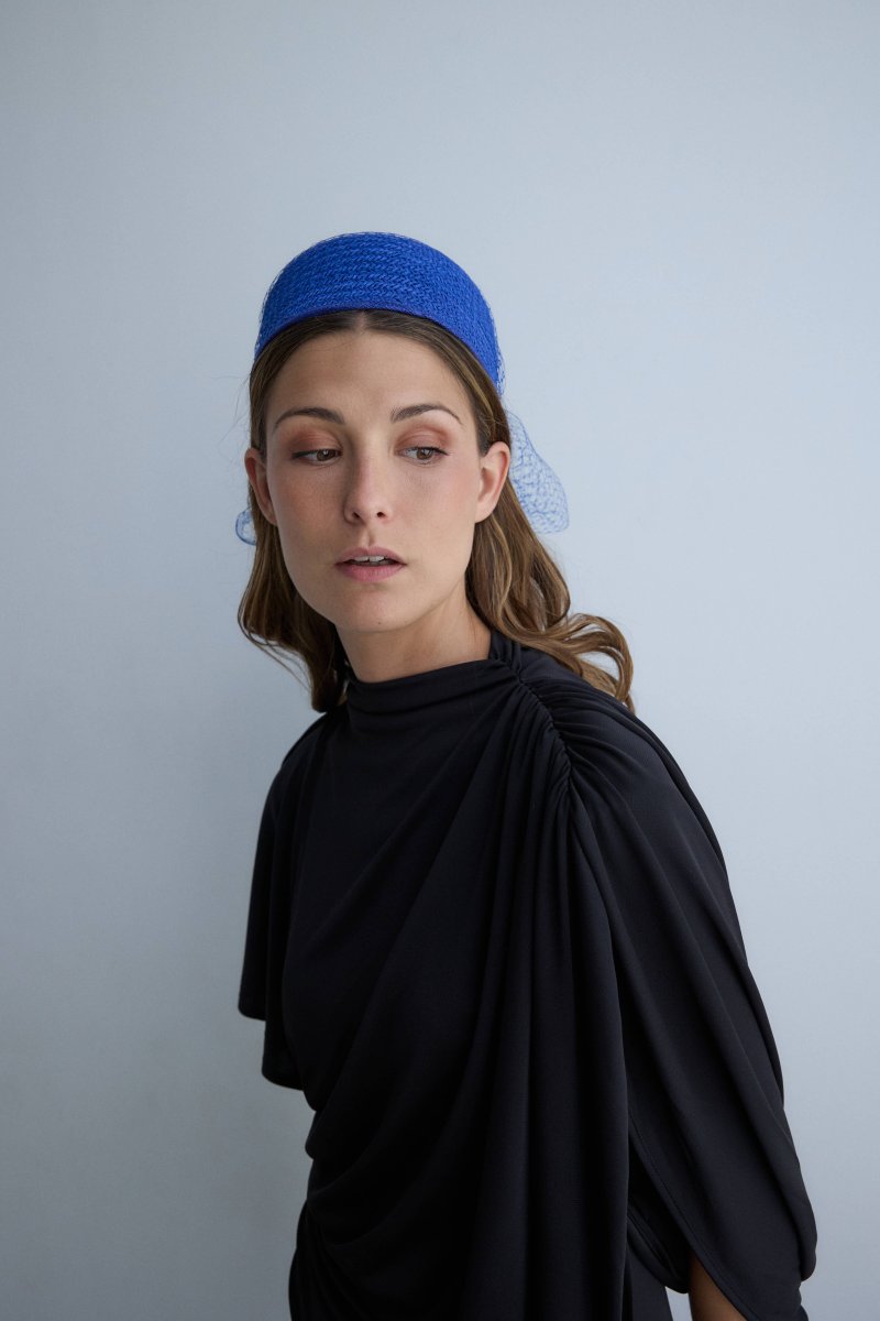 Casquete Amelia azul Klein - Imagen 6