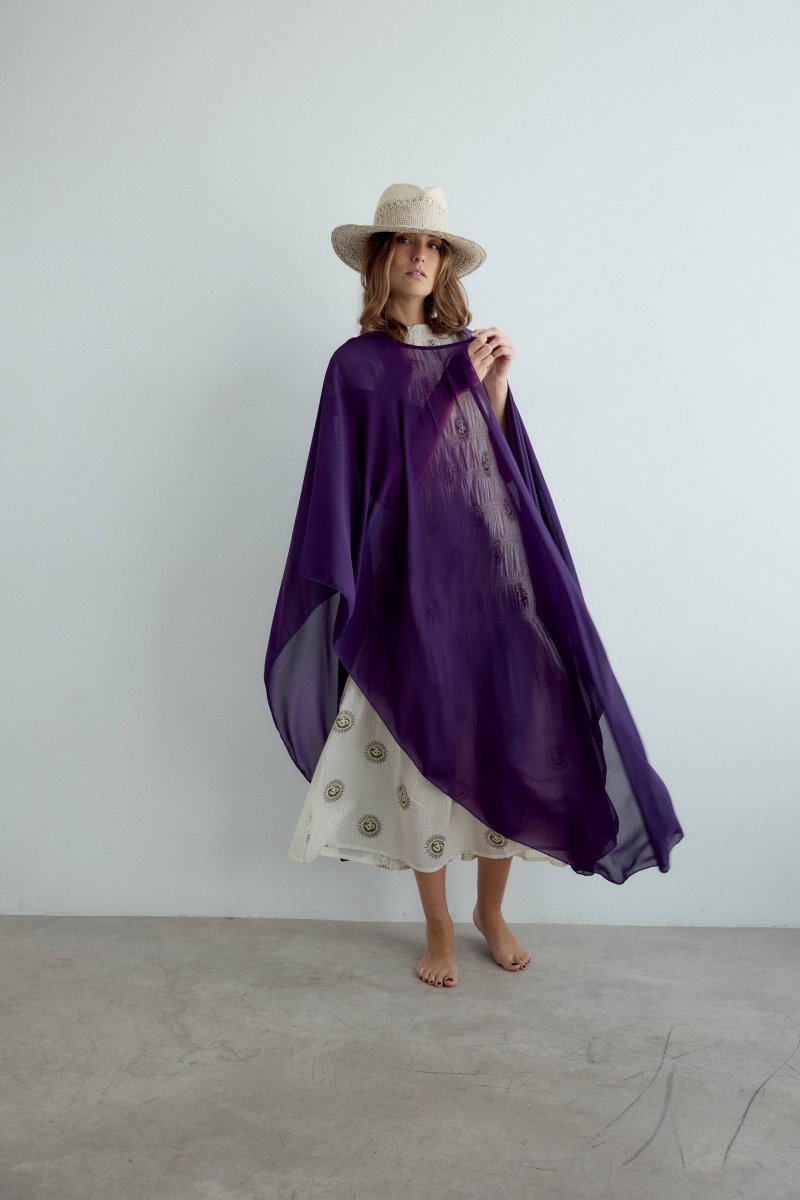 Capa de crepe larga morado