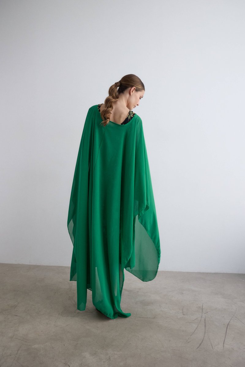 Capa de crepe larga verde - Imagen 5