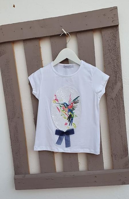 CAMISETA NIÑA CON LENTEJUELAS