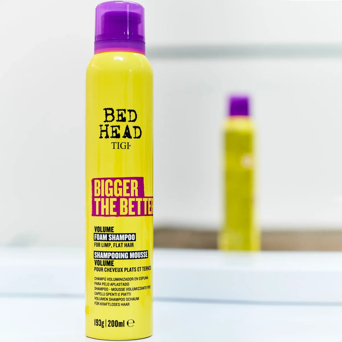 TIGI Bed Head Bigger The Better™ Volume Foam Shampoo | Shampoo en Espuma para Cabello Fino - Imagen 3