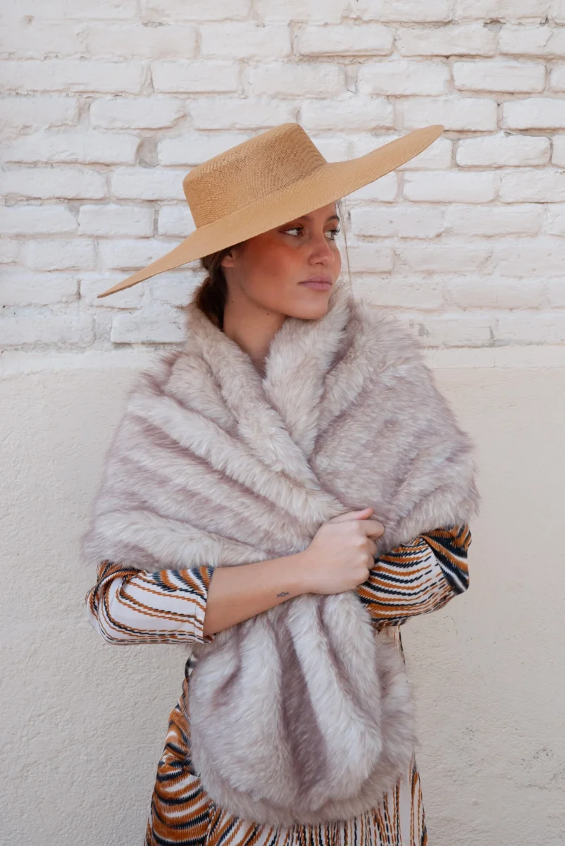 Estola de pelo Beige y marrón - Imagen 2