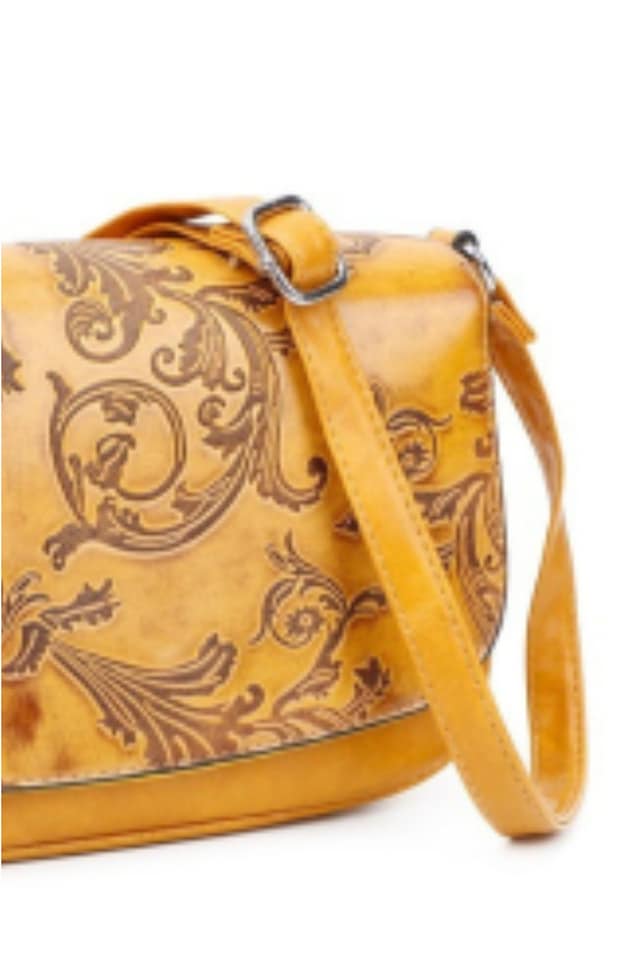 BOLSO BANDOLERA MUJER TEXTURA AMARILLO - Imagen 3