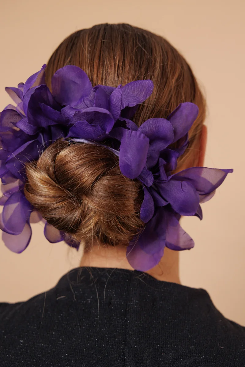 Tocado Pétalos morado - Imagen 4