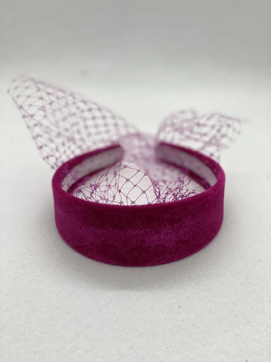 Diadema Carolina fucsia - Imagen 2