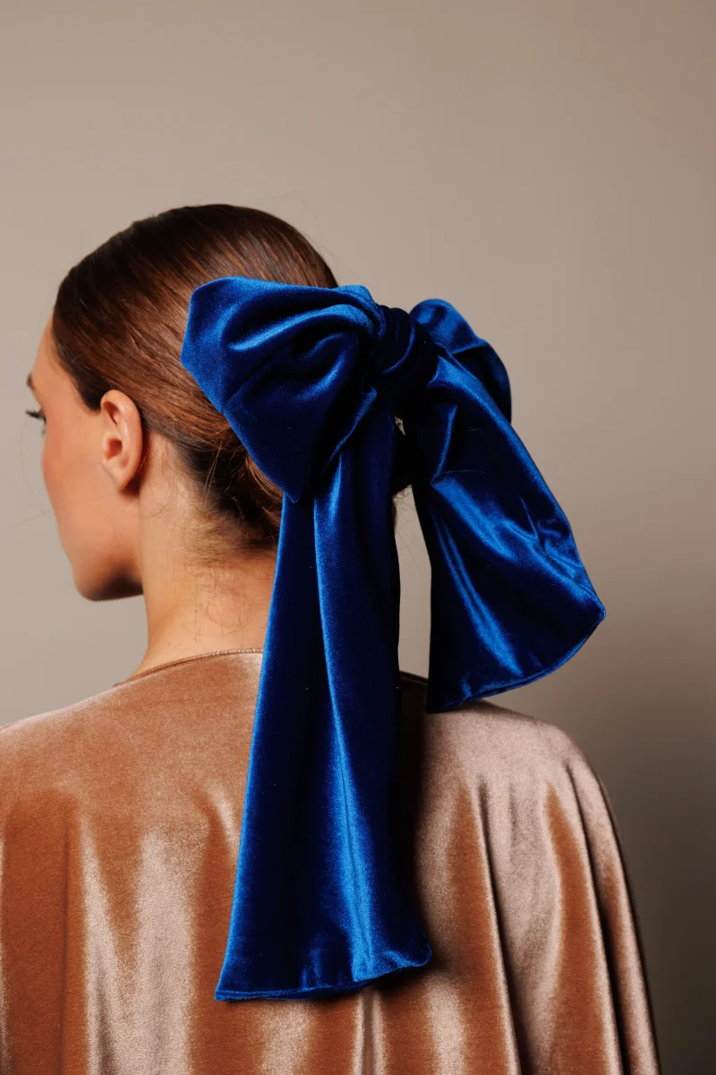 Lazo Ribbon azul klein terciopelo - Imagen 4
