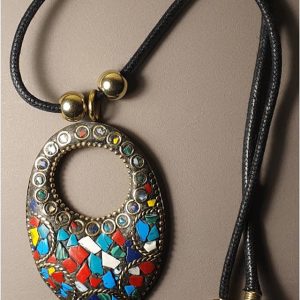 COLGANTE MUJER OVAL CIRCULO MULTICOLOR ROJO