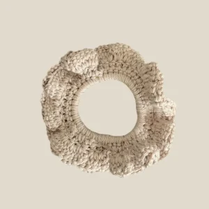 Scrunchy beige