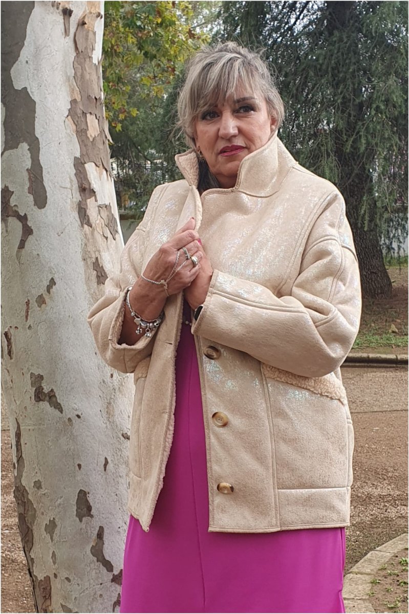 Chaqueta mujer brillo con borreguito - Imagen 3