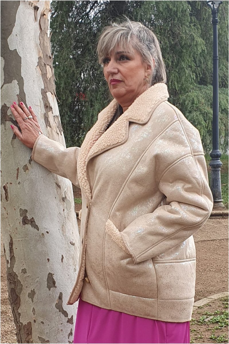Chaqueta mujer brillo con borreguito - Imagen 4