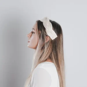Diadema Infanta beige