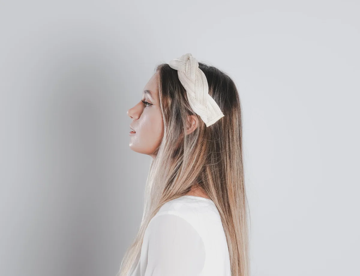 Diadema Infanta beige - Imagen 2