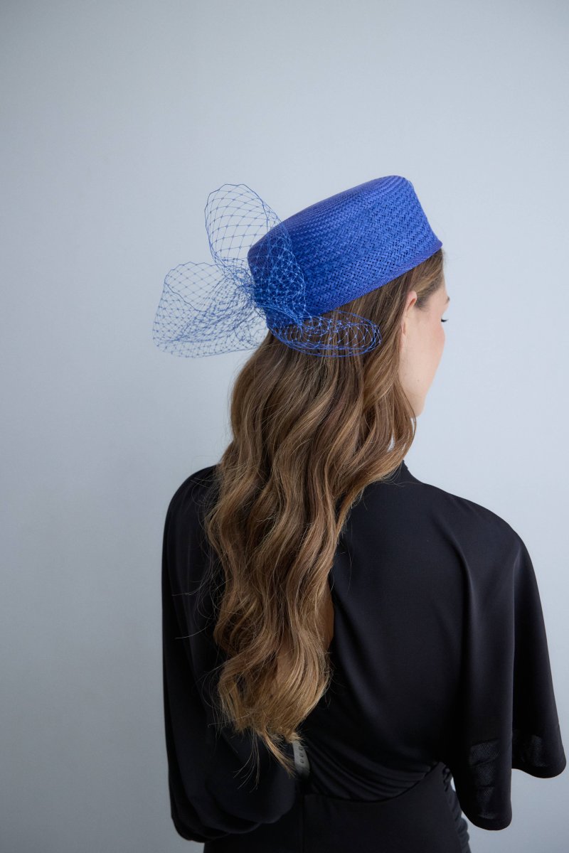 Casquete Amelia azul Klein - Imagen 8