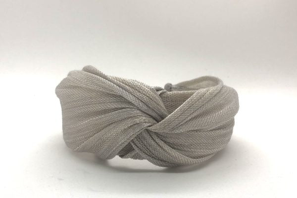 Diadema Baronesa gris perla - Imagen 3
