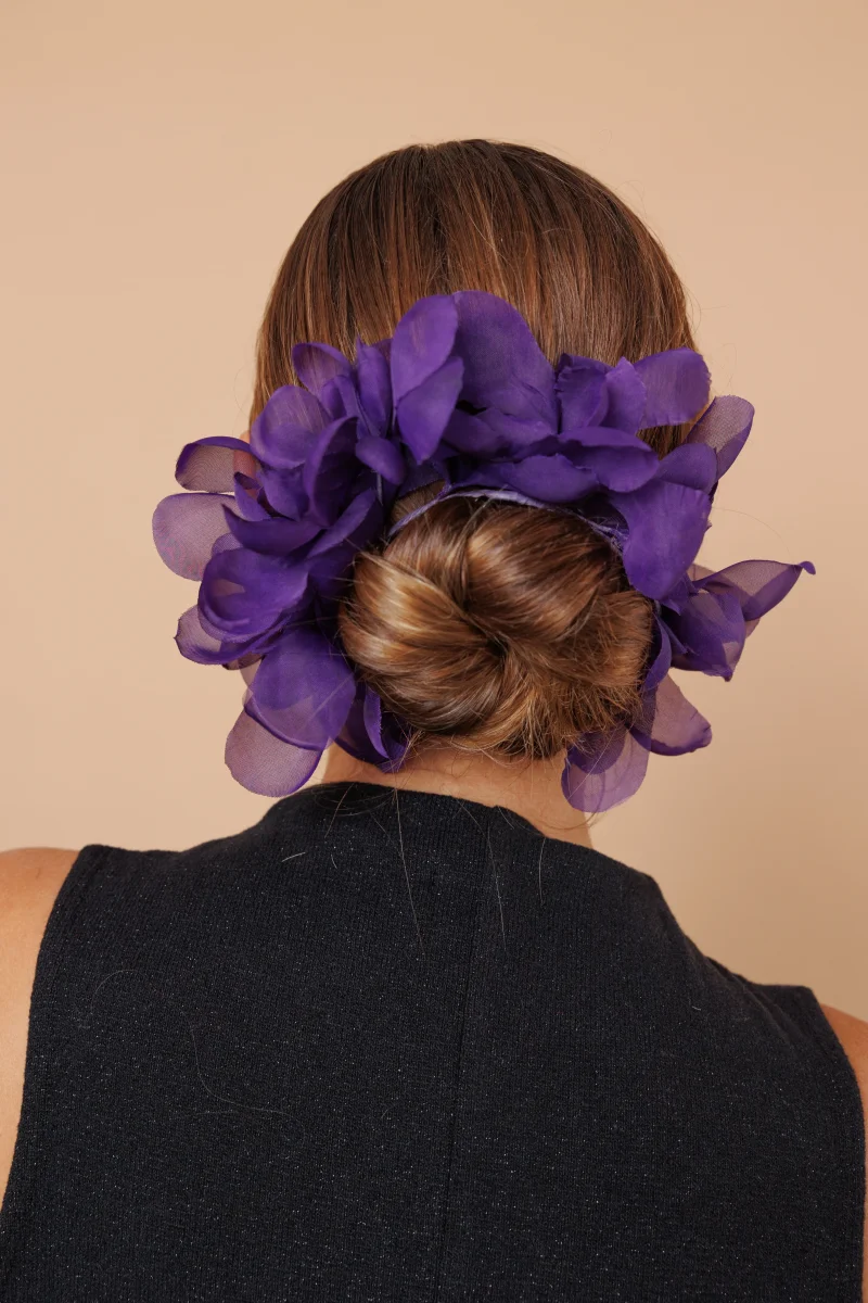 Tocado Pétalos morado - Imagen 2