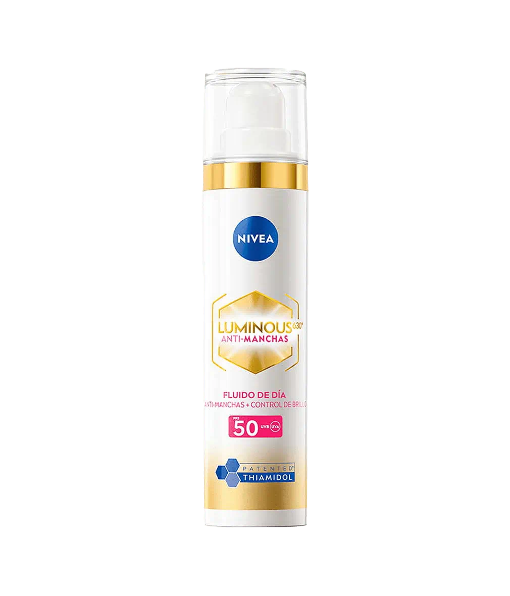 NIVEA Fluido Facial Aclarador de Piel FPS 50 – 40 ml Fluido facial antimanchas con alta protección solar para una piel más uniforme y luminosa - Imagen 2