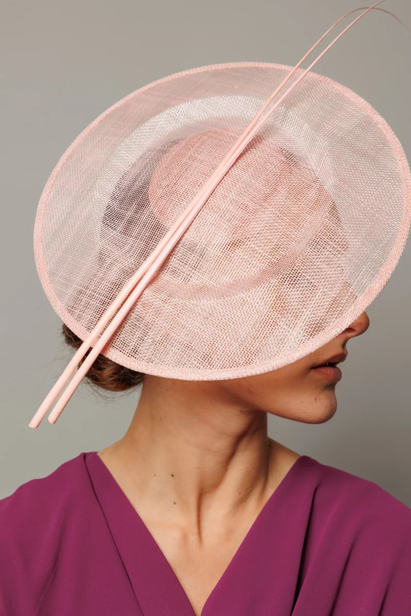 Tocado Windsor rosa - Imagen 3