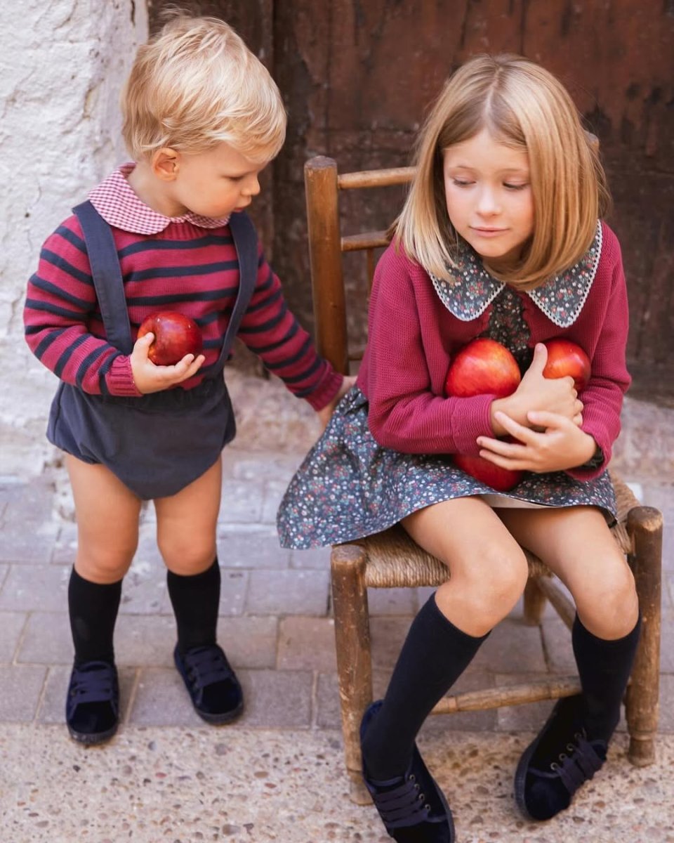 Vestido Infantil de Flores con Cuello Babo y Puntilla – Paloma de la O - Imagen 4