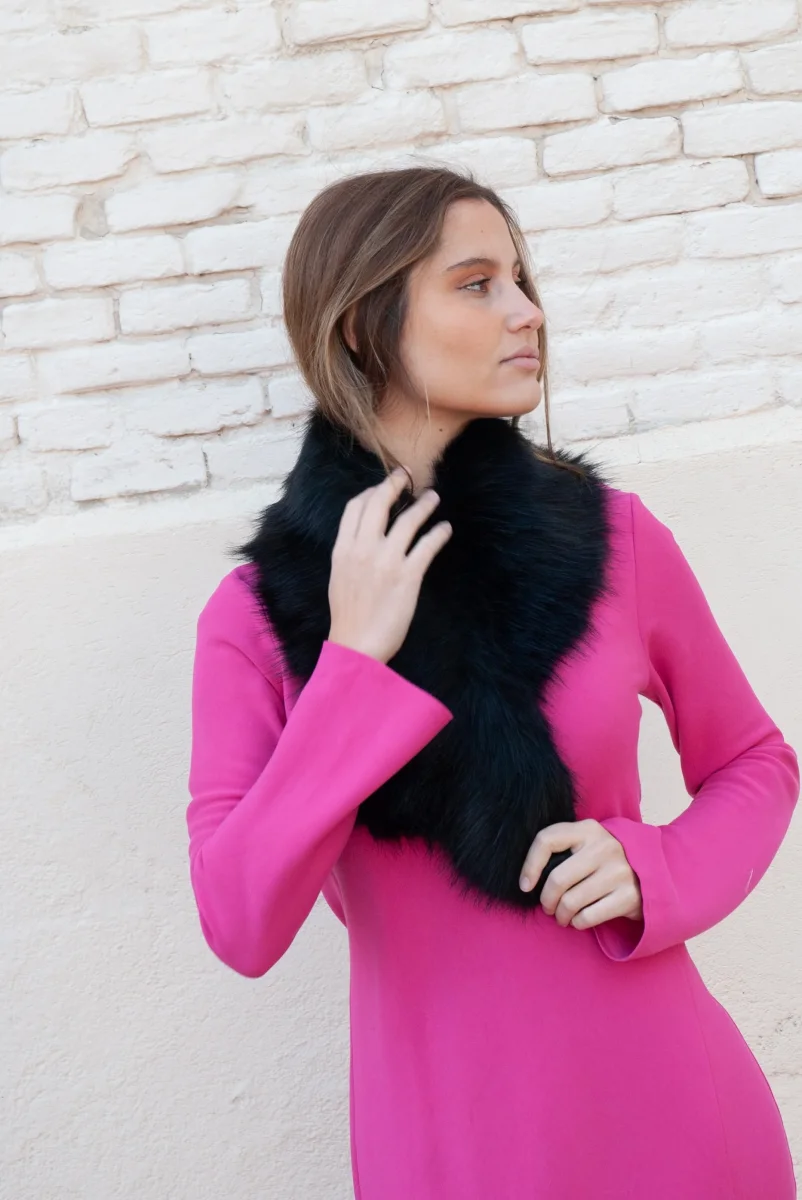 Cuello de pelo Negro - Imagen 3