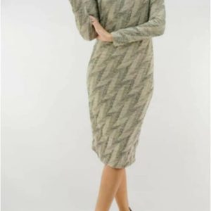 Vestido mujer con volante