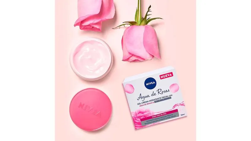 NIVEA Agua de Rosas Gel Crema Hidratante Facial 50 ml - Imagen 3