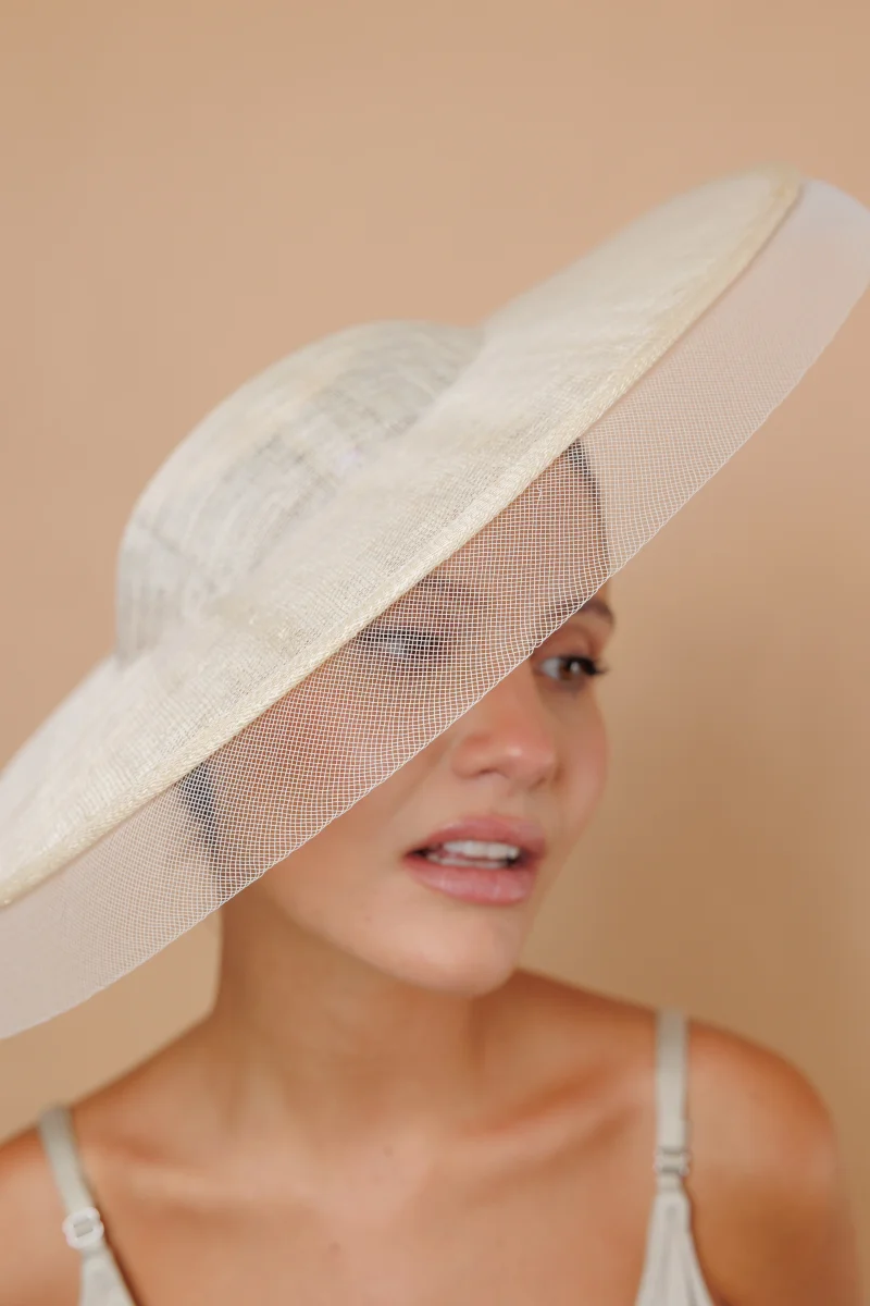 Pamela Sonsoles beige - Imagen 4