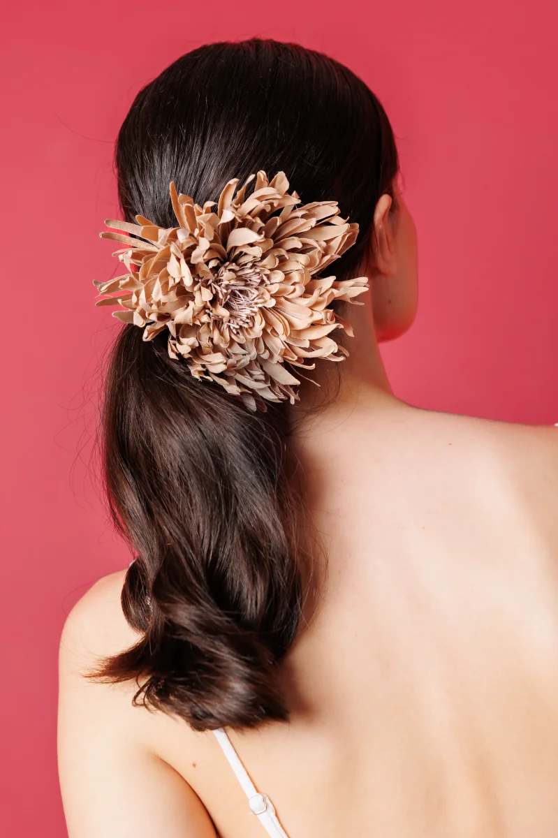 Flor Loto camel - Imagen 2