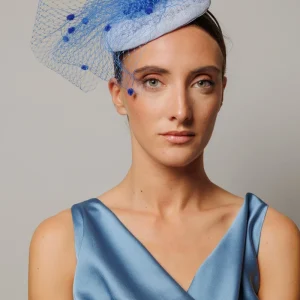 Tocado Meghan azul