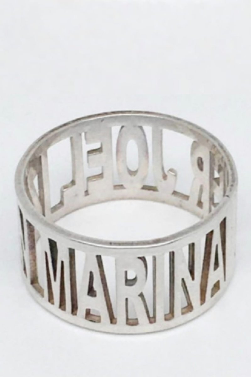 Anillo nombres troquelados de plata de ley - Imagen 3