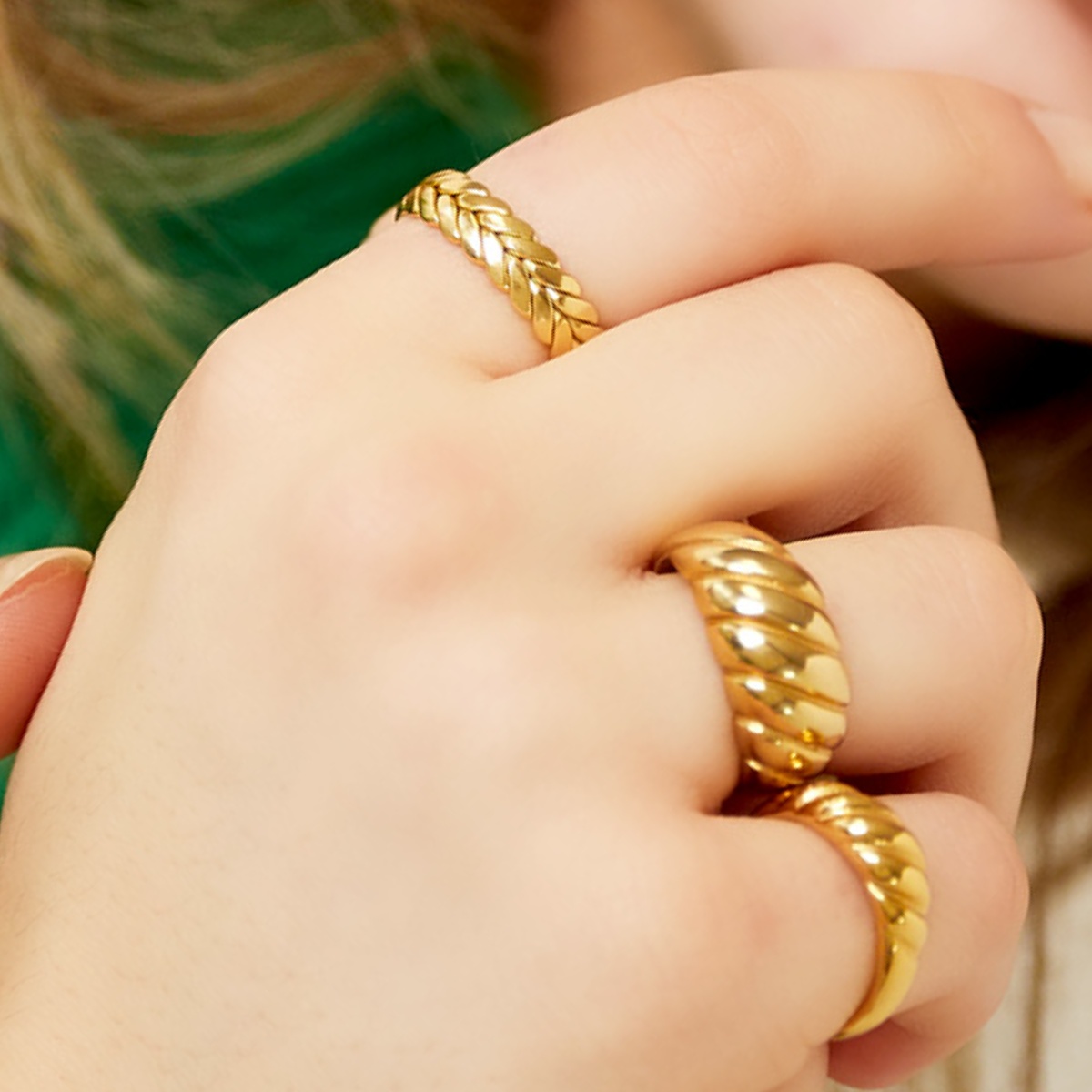 Anillo ESIN Acero Dorado - Imagen 3