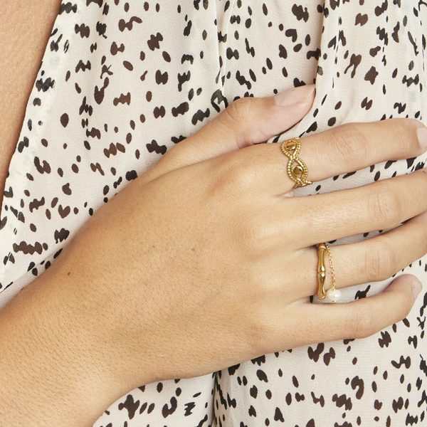 Anillo IRMA Acero Dorado - Imagen 3