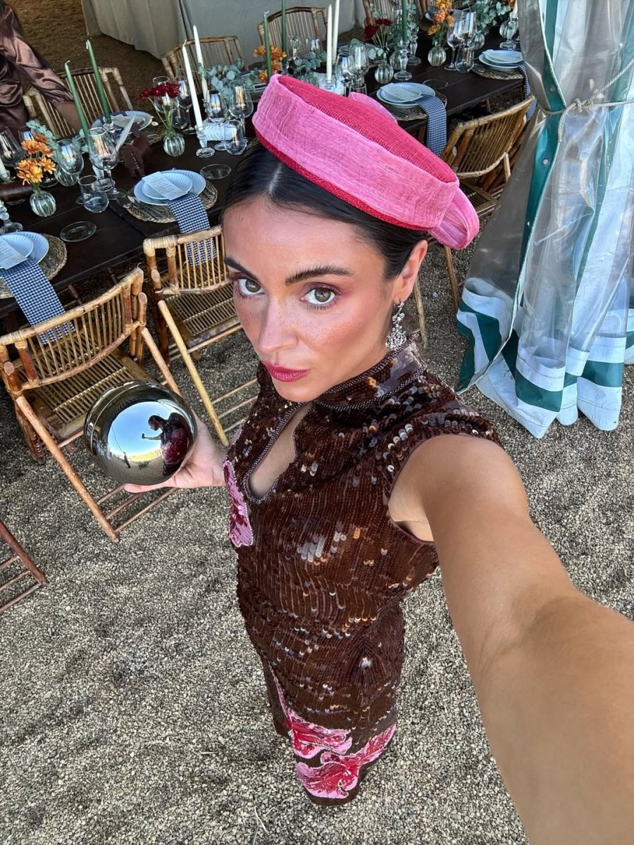 Tocado Paola coral