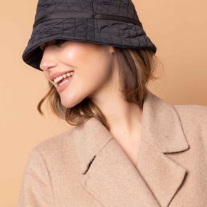 Gorro de lluvia negro
