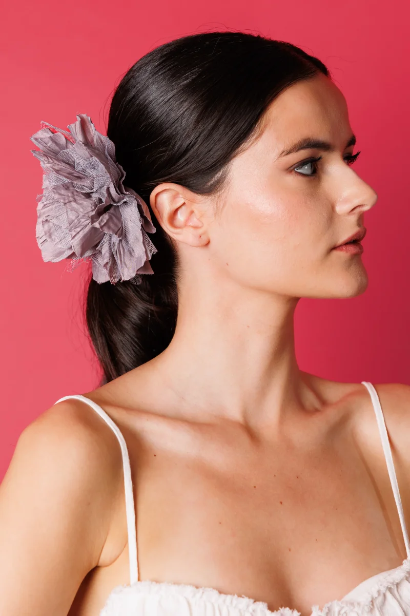 Flor tul gris - Imagen 3