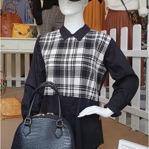 Blusa mujer bordado frontal cuadros