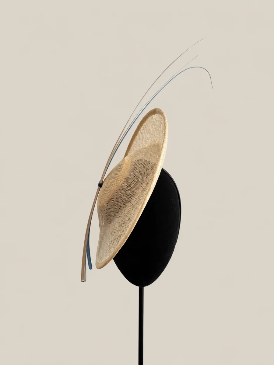 Tocado Renata beige y azul - Imagen 3