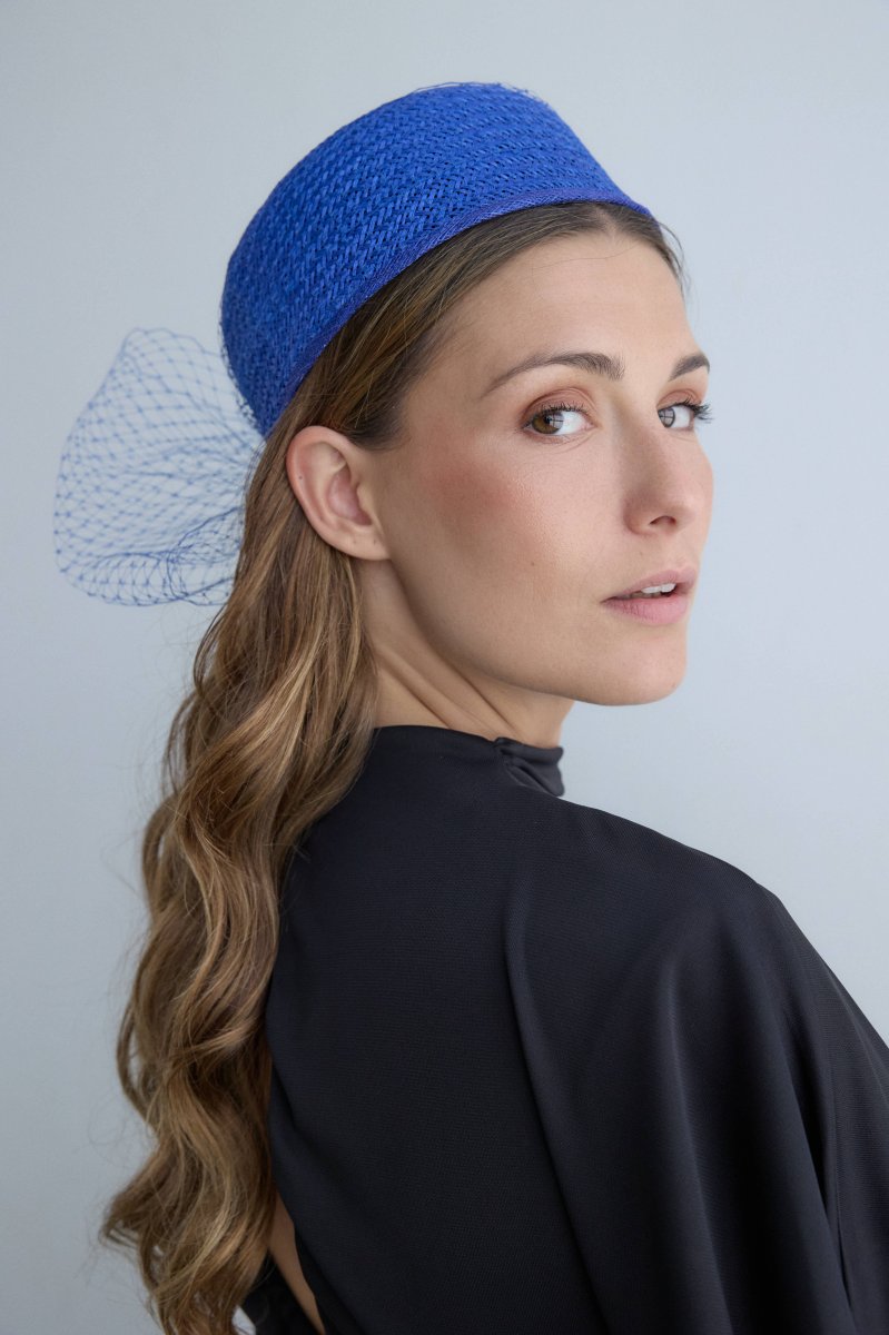 Casquete Amelia azul Klein - Imagen 7