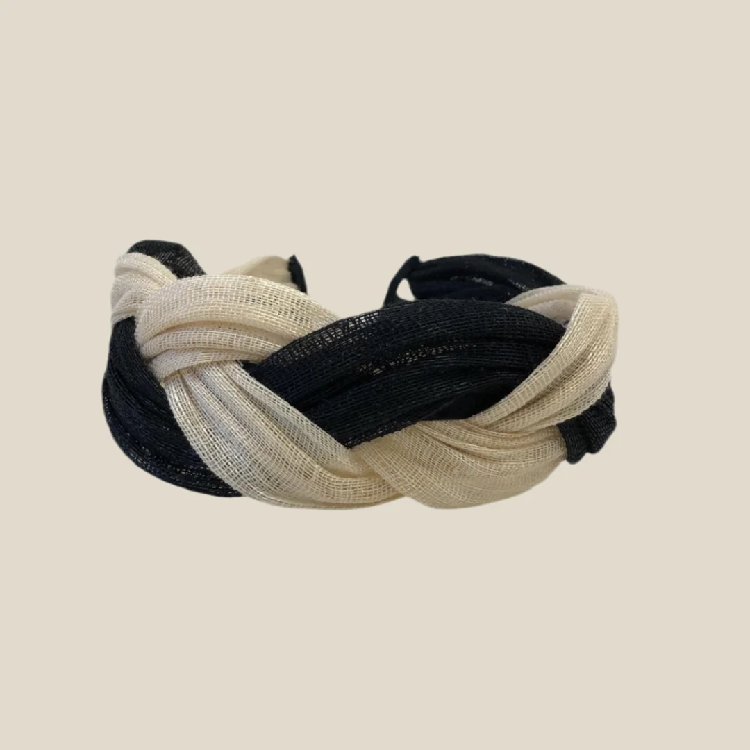 Diadema Infanta beige y negro