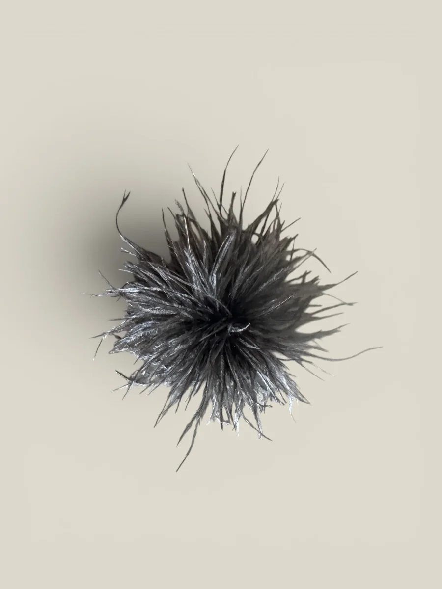 Tocado Pompón negro