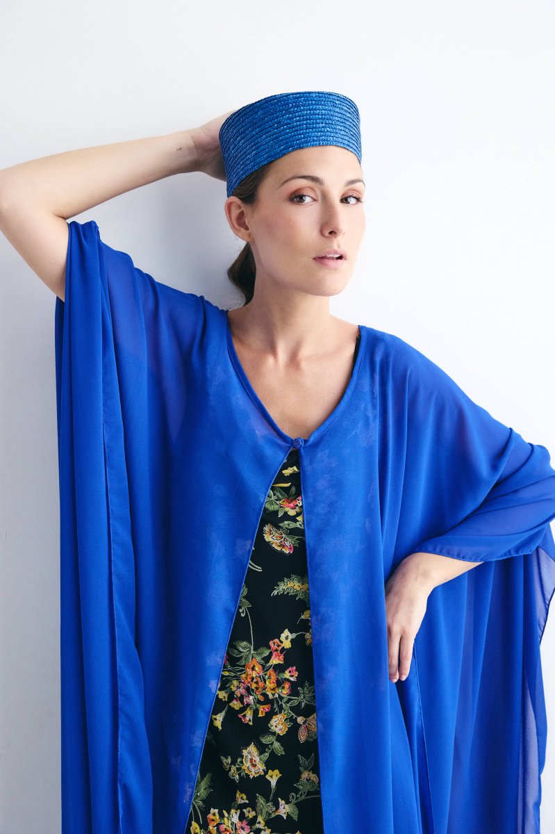 Capa de crepe larga azul klein - Imagen 5