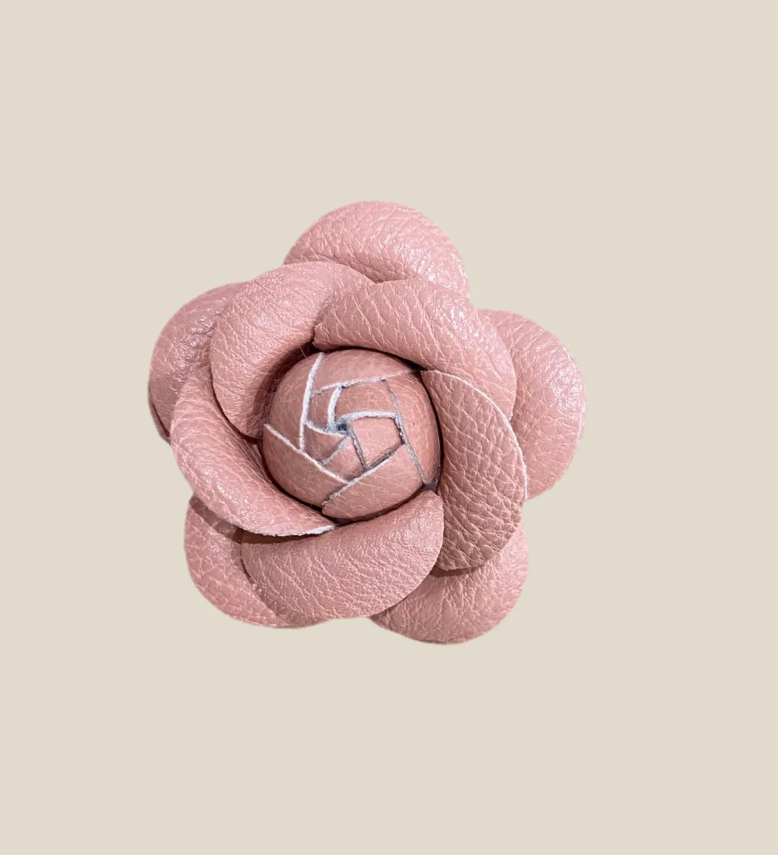 Broche Camelia nude - Imagen 2