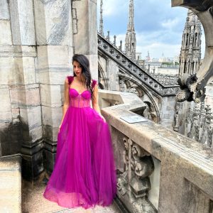 Vestido Corsé Transparecias Plumas