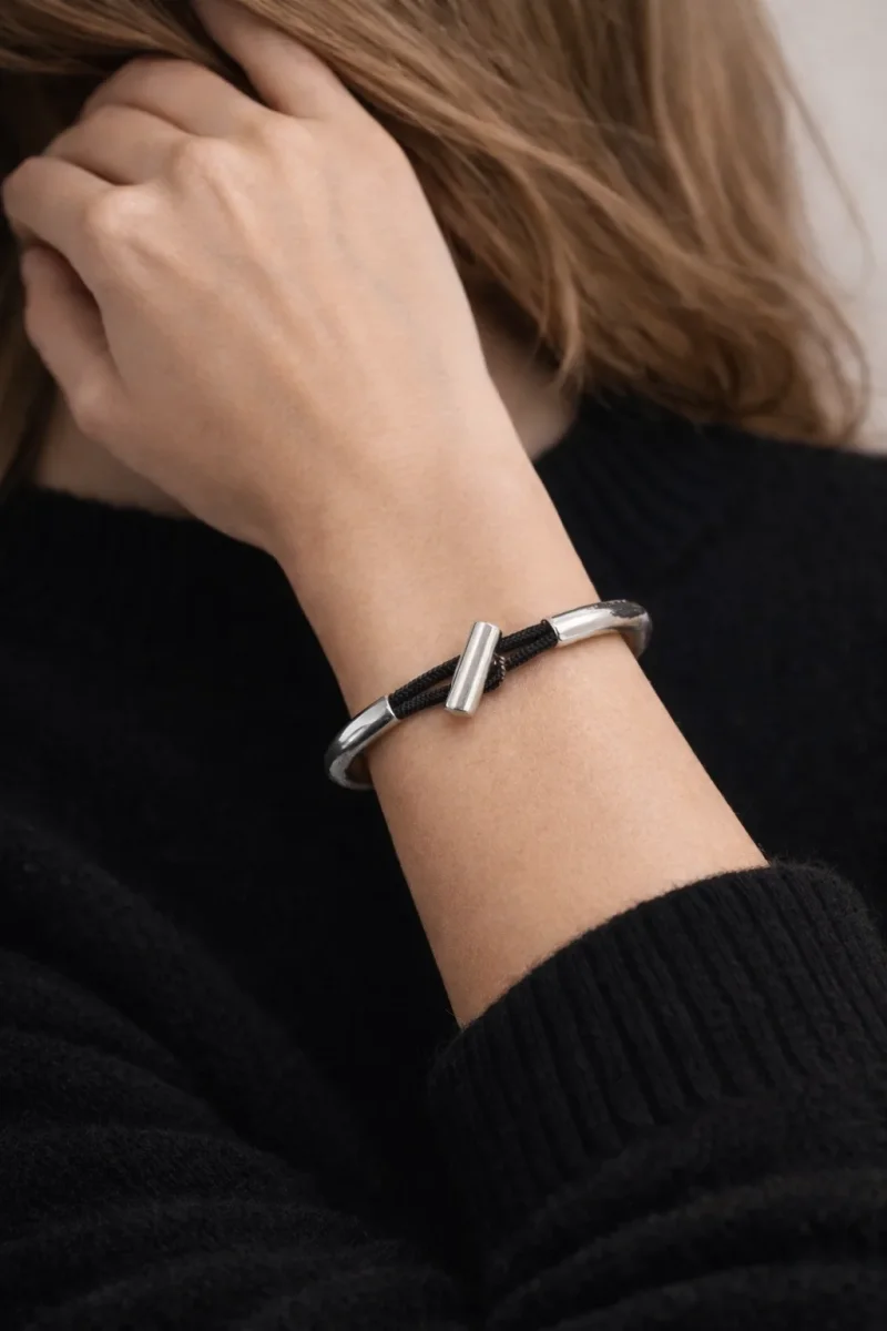 Brazalete Nudo plateado - Imagen 3