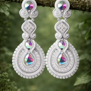 Pendientes Alcázar blancos