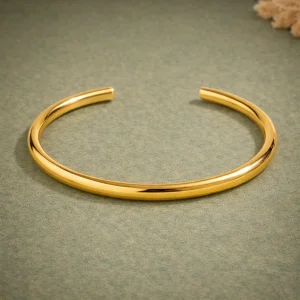 Brazalete Love dorado