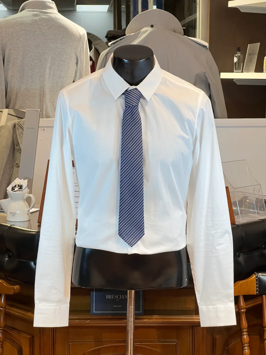 Corbata de Seda Corneliani (Rayas Marinas Clásicas)
