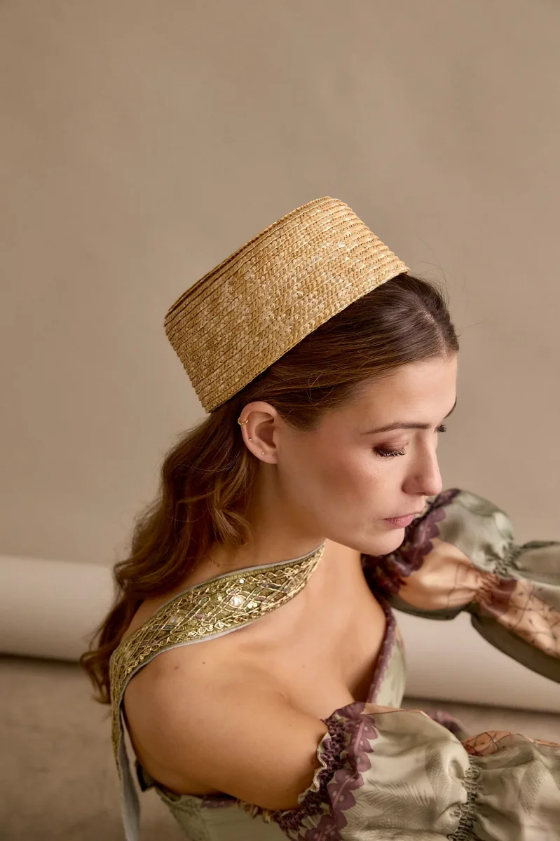 Casquete Celia beige - Imagen 2