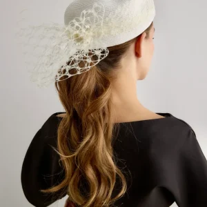 Casquete Castelia blanco